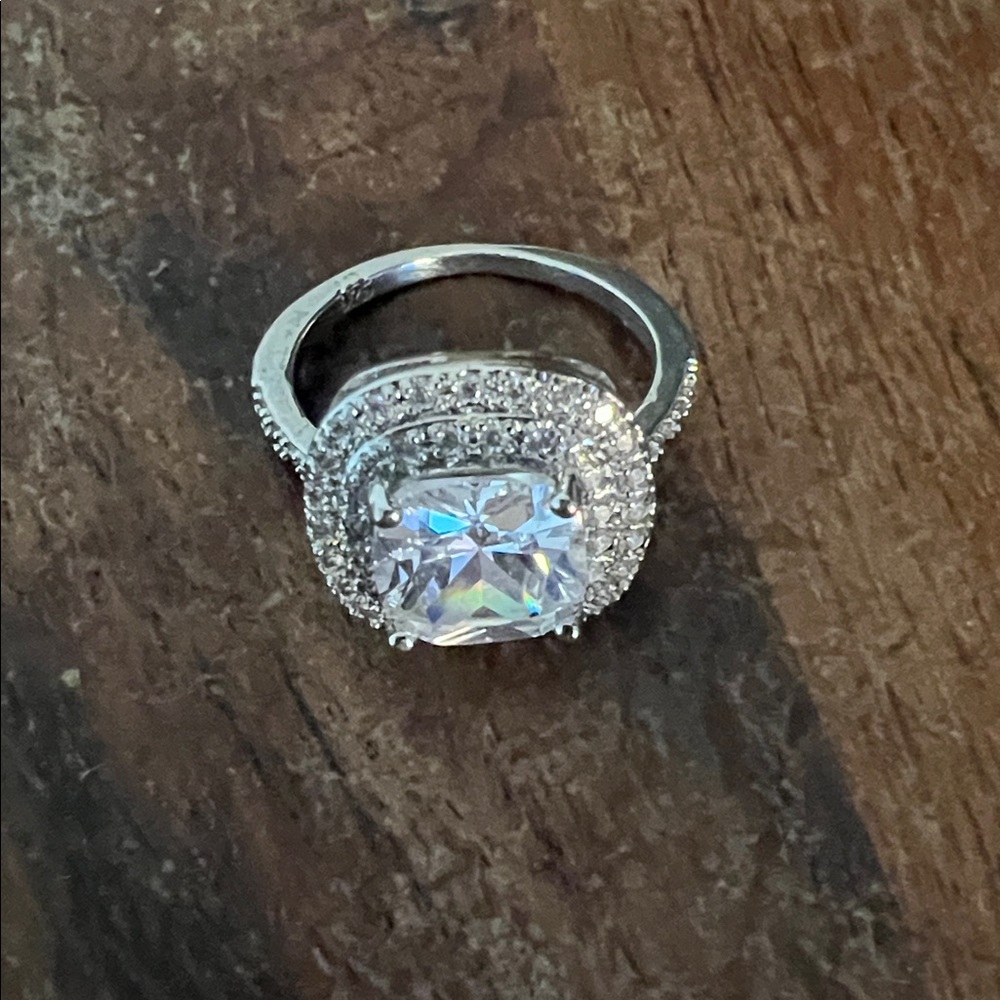Elegant Silver Halo Ring